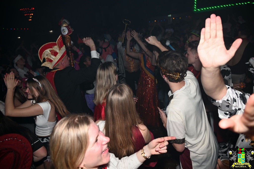 ../Images/Zaterdagavond carnaval 2025 139.jpg